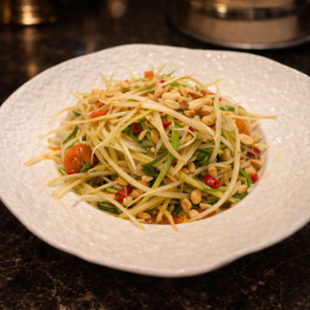 SOM TAM SALAD - VEG | 180 kcal