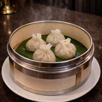 WILD MUSHROOM & CREAM CHEESE DUMPLING | 130 kcal