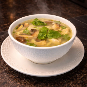 CANTONESE CLEAR SOUP - WITH VEGGIES   | 80 kcal  